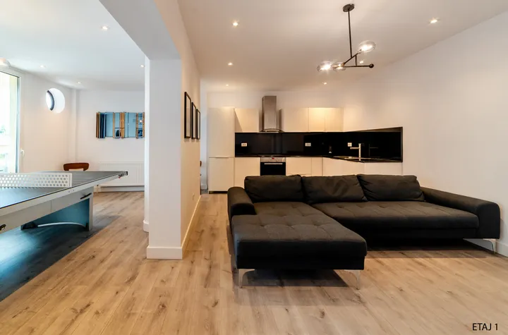 Vilă - 13 camere de vanzare CENTRU - Constanta anunturi imobiliare Constanta