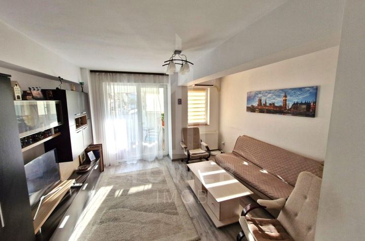 Apartament cu 3 camere - Frunzei anunturi imobiliare Sibiu
