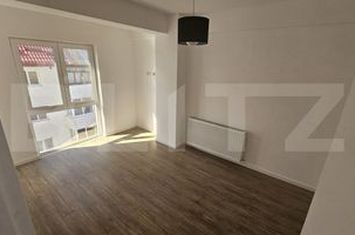 Apartament 3 camere de vanzare RADAUTI - Suceava anunturi imobiliare Suceava