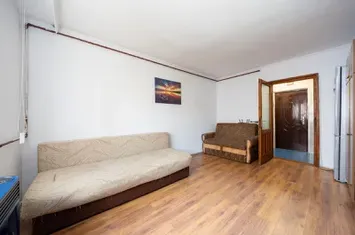 TRACTORUL | Garsoniera 21mp baie proprie ideal investitie anunturi imobiliare Brasov