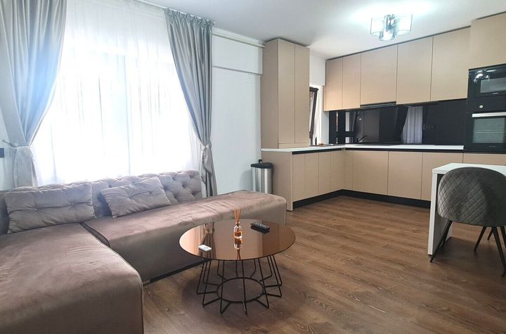 Apartament 2 camere mobilat utilat lux cartier Tractorul anunturi imobiliare Brasov
