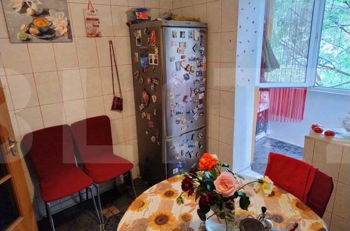 Apartament 3 camere de vanzare PANTELIMON - Bucuresti anunturi imobiliare Bucuresti