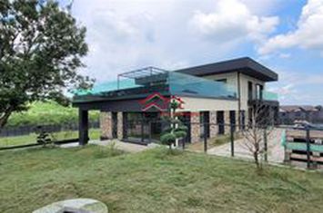 Vilă - 5 camere de vanzare PERIFERIE - Sibiu anunturi imobiliare Sibiu