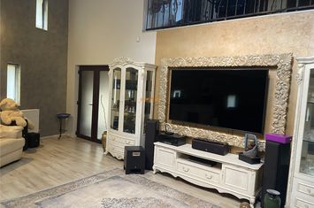 Casă - 5 camere de vanzare SUD-EST - Vrancea anunturi imobiliare Vrancea