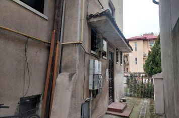 Investitie - 2 camere la mansarda 19 mp + pod 166 mp anunturi imobiliare Bucuresti