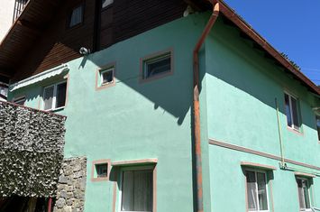 Vilă - 5 camere de vanzare BUSTENI - Prahova anunturi imobiliare Prahova