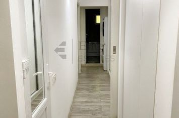 Apartament spatios cu 3 camere de inchiriat | Cartierul Rogerius anunturi imobiliare Bihor