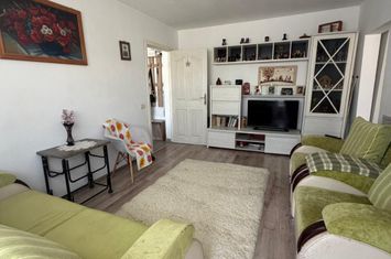 Apartament 2 camere de vanzare RADAUTI - Suceava anunturi imobiliare Suceava