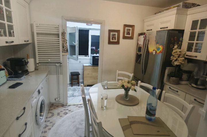 Apartament 2 camere de vanzare SIRET - Suceava anunturi imobiliare Suceava