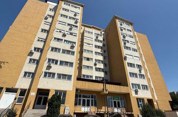 APARTAMENT CU 4 CAMERE DE 107 MP + TERASA, LOC DE PARCARE SI BOXA, TUDOR VLADIMIRESCU anunturi imobiliare Iasi