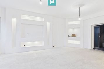 Casa cu etaj, 105 mp in Episcopia Bihor anunturi imobiliare Bihor