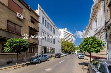 Clădire ultracentrală de vânzare Bulevardul Decebal Comision 0 anunturi imobiliare Arad