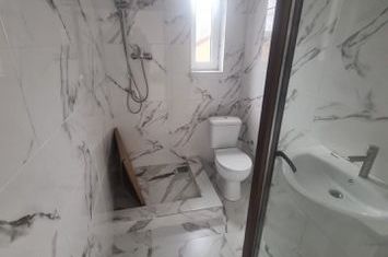 Spațiu comercial de închiriat în Cornu anunturi imobiliare Prahova