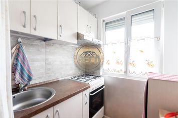 Garsonieră de vanzare ROGERIUS - Bihor anunturi imobiliare Bihor