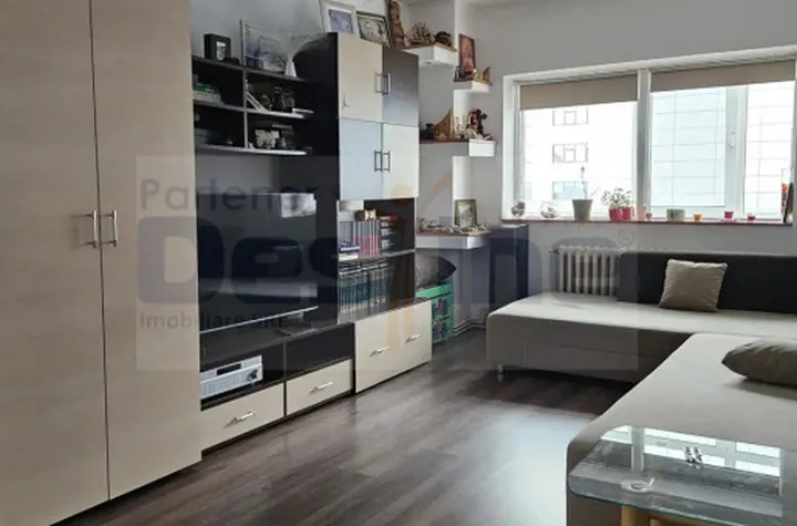Apartament 3 camere de vanzare FRUMOASA - Iasi anunturi imobiliare Iasi
