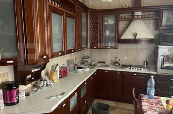 Vilă - 6 camere de vanzare IASI - Iasi anunturi imobiliare Iasi