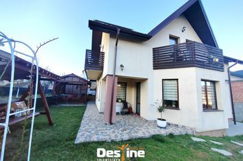 Vilă - 4 camere de vanzare BARNOVA - Iasi anunturi imobiliare Iasi