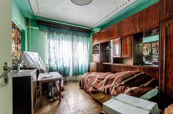 Apartament cu 2 camere spatios la etajul 3, Comision 0% anunturi imobiliare Arad