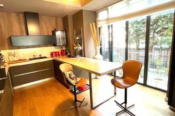 Vila stil mediteranean in complex rezidential cu paza permenenta anunturi imobiliare Bucuresti