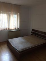 Apartament 4 camere 92 mp