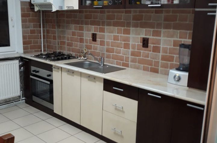 Apartament 2 camere de vanzare BANAT - Arges anunturi imobiliare Arges
