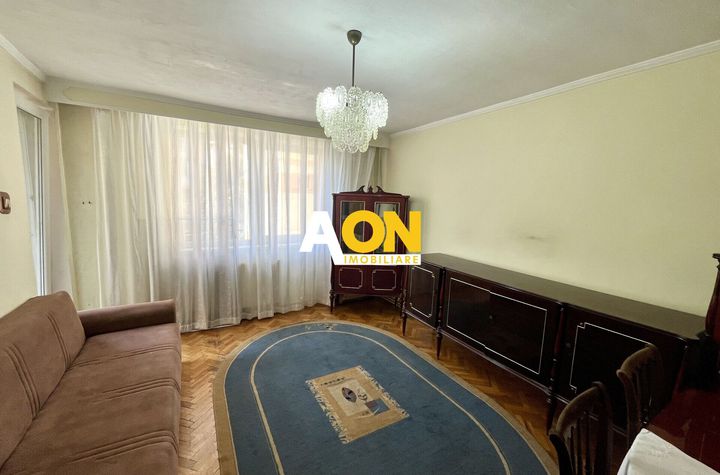 Apartament cu 3 Camere, Etaj 2, Decomandat, Zonă Ultracentrală anunturi imobiliare Alba