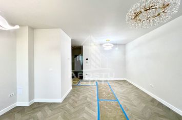 DE VANZARE Apartament 1 camera cu gradina 24mp anunturi imobiliare Timis