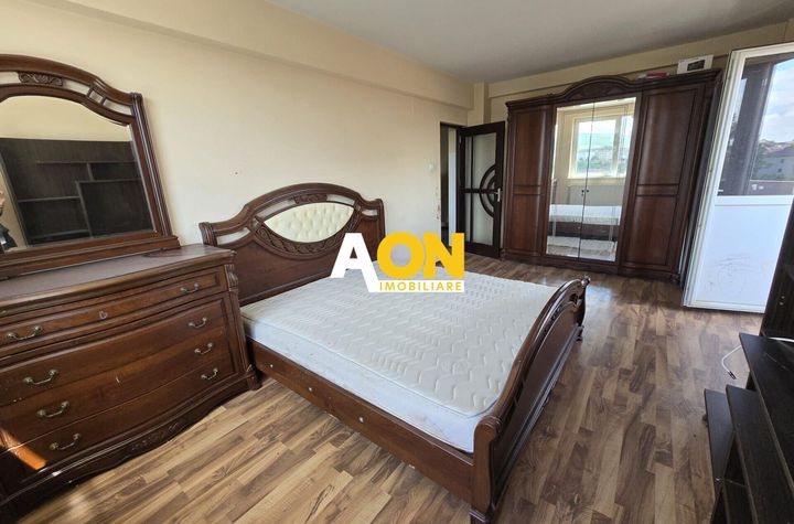 Apartament Zona Centru 3 Camere, cu Terasa 80mp anunturi imobiliare Alba