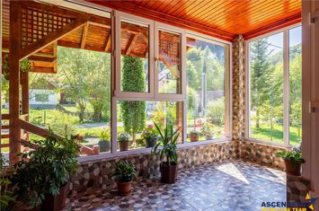 Casă - 6 camere de vanzare DAMBOVICIOARA - Arges anunturi imobiliare Arges