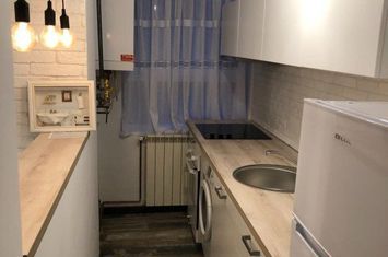 Apartament 2 camere de vanzare UNIVERSITATE - Bucuresti anunturi imobiliare Bucuresti
