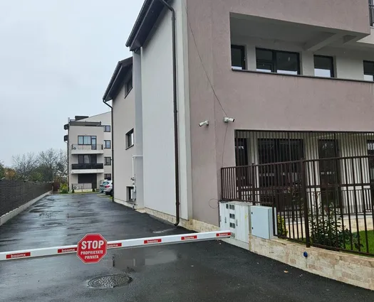 Spațiu comercial Damaroaia, 680 mp