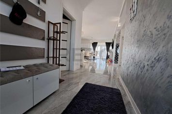 Casă - 4 camere de vanzare BIHARIA  - Bihor anunturi imobiliare Bihor