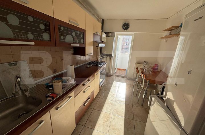 Apartament 2 camere de vanzare MICRO 11 - Dambovita anunturi imobiliare Dambovita