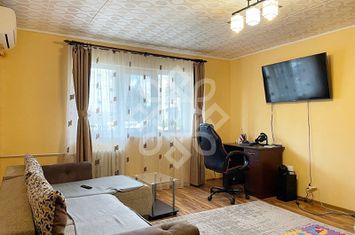 Apartament cu 2 camere de vanzare la parter in Rogerius anunturi imobiliare Bihor