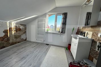 Casă - 4 camere de vanzare AMPOI 3 - Alba anunturi imobiliare Alba