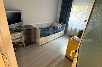 Apartament 3 camere de vanzare MICRO 11 - Dambovita anunturi imobiliare Dambovita