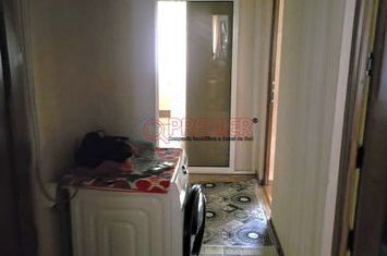 Straja, Sector 4, Apartament 3 camere Decomandat anunturi imobiliare Bucuresti