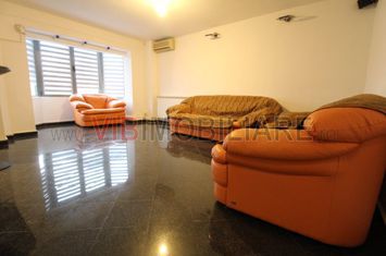 Piata Alba Iulia - Bld Decebal - Vedere bulevard - stradal anunturi imobiliare Bucuresti