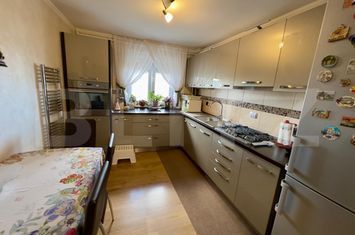 Apartament 2 camere de vanzare CUGIR - Alba anunturi imobiliare Alba