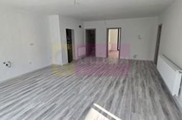 Apartament 3 camere de vânzare la Sinaia anunturi imobiliare Prahova