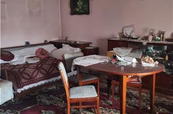 Vilă - 4 camere de vanzare LENIN SUD - Valcea anunturi imobiliare Valcea