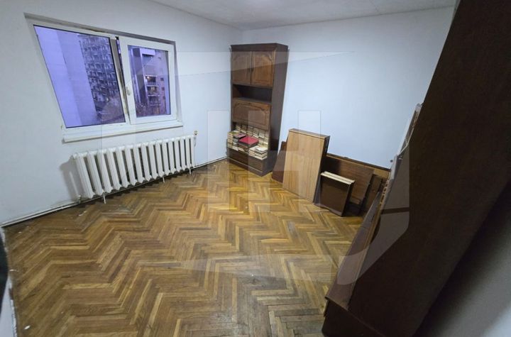 Apartament 3 camere de vanzare CLUJ-NAPOCA - Cluj anunturi imobiliare Cluj