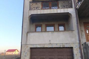 Vilă - 8 camere de vanzare MARGINEA - Suceava anunturi imobiliare Suceava