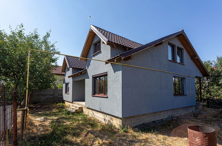 Vilă - 3 camere de vanzare VLADIMIRESCU - Arad anunturi imobiliare Arad