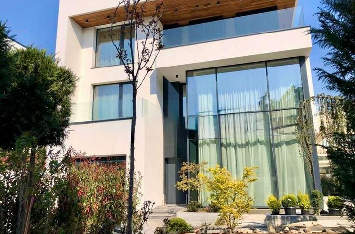 VIla moderna | langa padure | Iancu Nicolae anunturi imobiliare Bucuresti