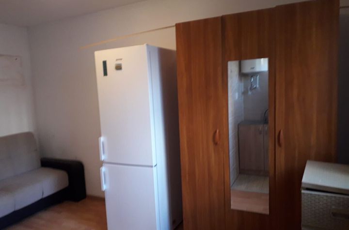 Mall Vitan  vanzare garsoniera anunturi imobiliare Bucuresti