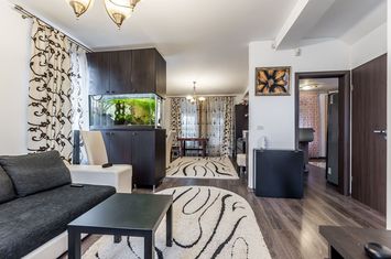 Casă gata de mutat în Westfield | 387 mp teren | curte + anexe anunturi imobiliare Arad