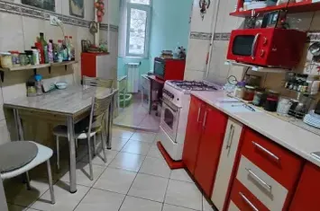 Titan Metrou M1-statia Titan si parc IOR, Bebe Tei anunturi imobiliare Bucuresti