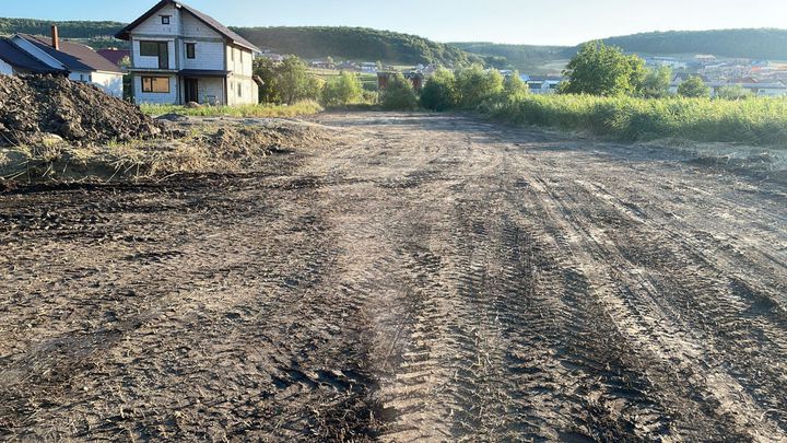 Teren de vanzare CHINTENI - Cluj anunturi imobiliare Cluj