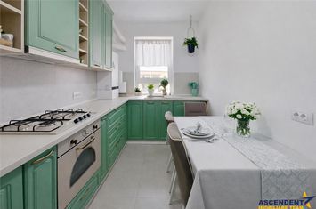 Apartament 2 camere de vanzare TRACTORUL - Brasov anunturi imobiliare Brasov